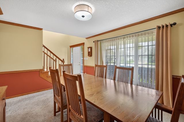 15152 Hawthorn Drive, Clive, IA 50325