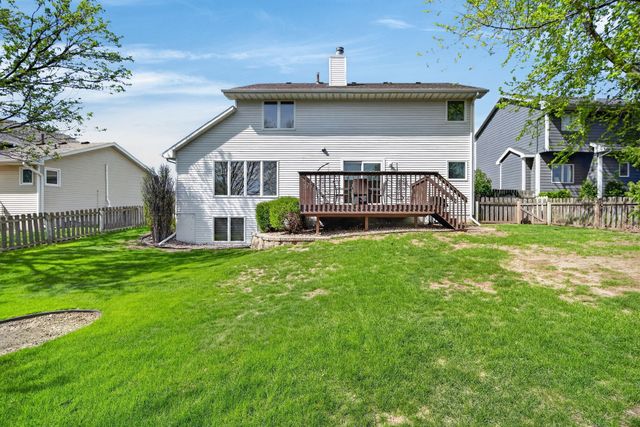 15152 Hawthorn Drive, Clive, IA 50325