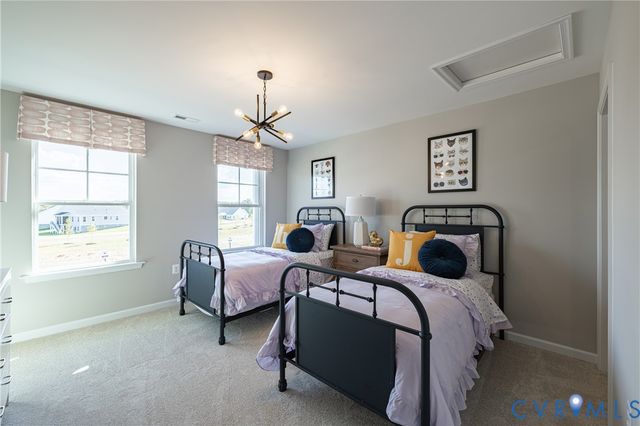374 Bayberry Ln, Zion Crossroads, VA 22942