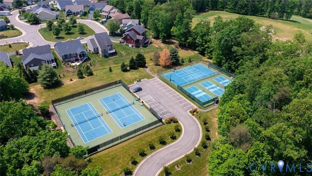 374 Bayberry Ln, Zion Crossroads, VA 22942