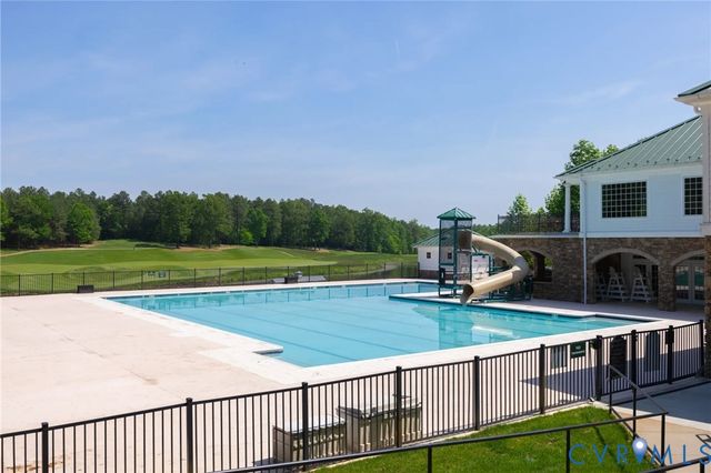 374 Bayberry Ln, Zion Crossroads, VA 22942