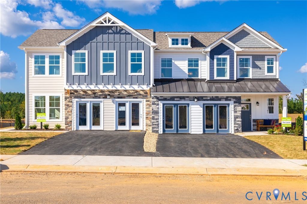 374 Bayberry Ln, Zion Crossroads, VA 22942