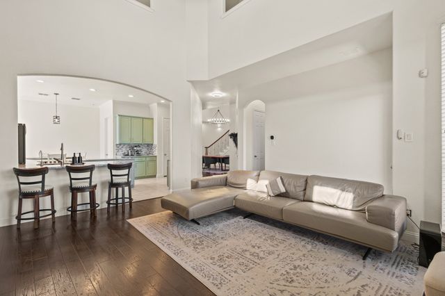 417 Burberry, Grand Prairie, TX 75052