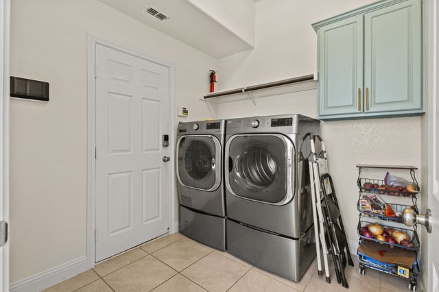 417 Burberry, Grand Prairie, TX 75052