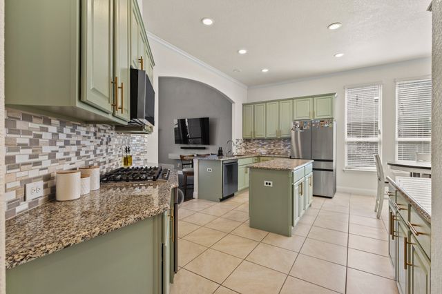 417 Burberry, Grand Prairie, TX 75052