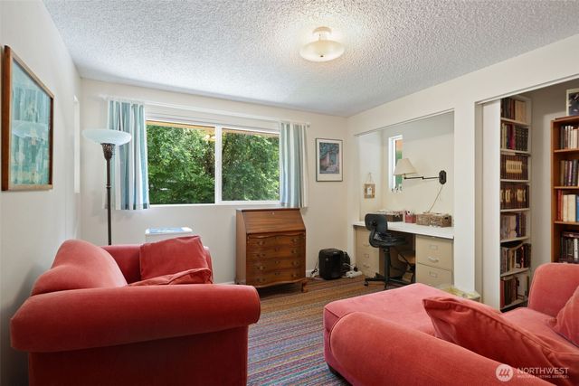 8101 Mcintyre Lane NE, Bremerton, WA 98311