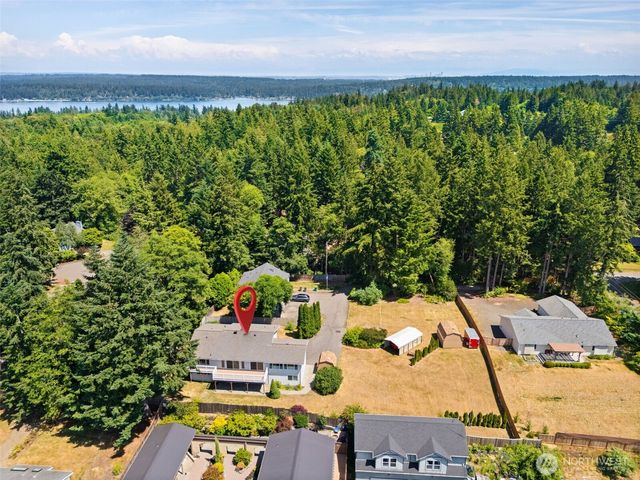 8101 Mcintyre Lane NE, Bremerton, WA 98311
