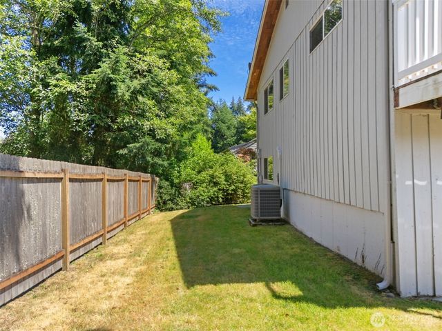 8101 Mcintyre Lane NE, Bremerton, WA 98311