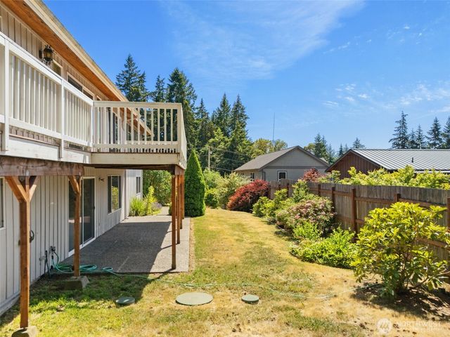 8101 Mcintyre Lane NE, Bremerton, WA 98311