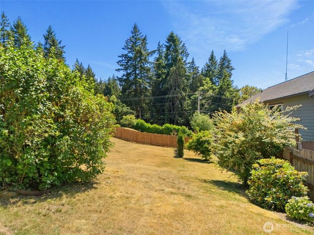 8101 Mcintyre Lane NE, Bremerton, WA 98311