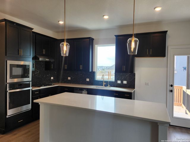 13128 Glynlea Rd, San Antonio, TX 78245