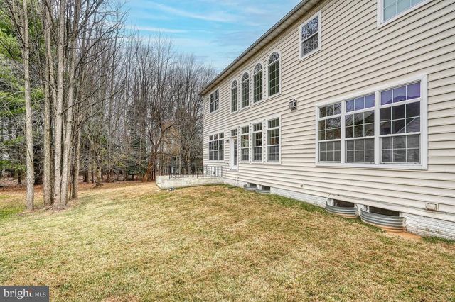 604 AUTUMN WIND, Rockville, MD 20850