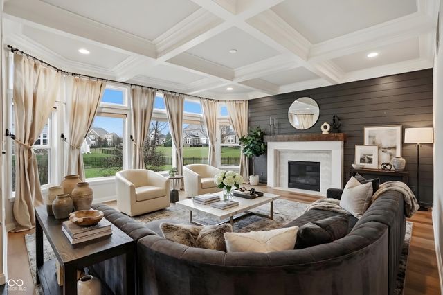 5903 Oakmont Boulevard, Bargersville, IN 46106