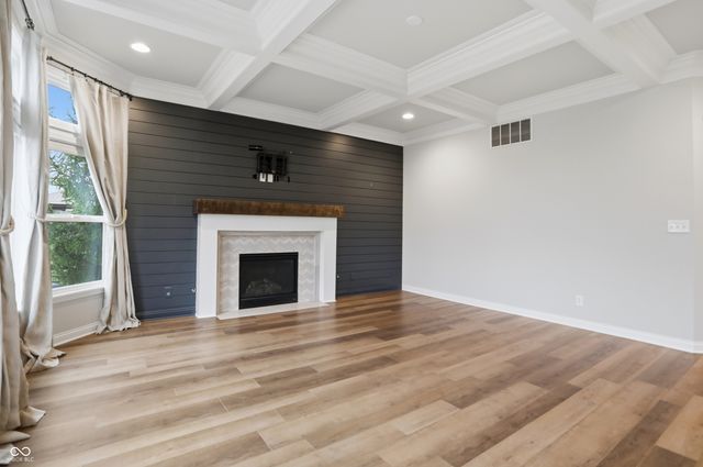 5903 Oakmont Boulevard, Bargersville, IN 46106