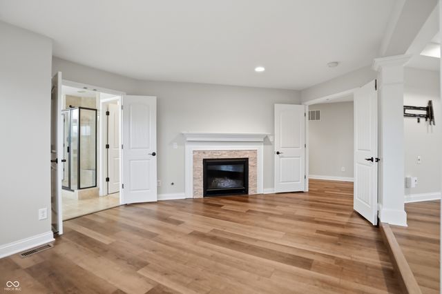 5903 Oakmont Boulevard, Bargersville, IN 46106