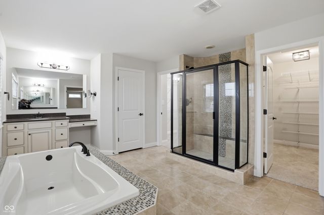 5903 Oakmont Boulevard, Bargersville, IN 46106