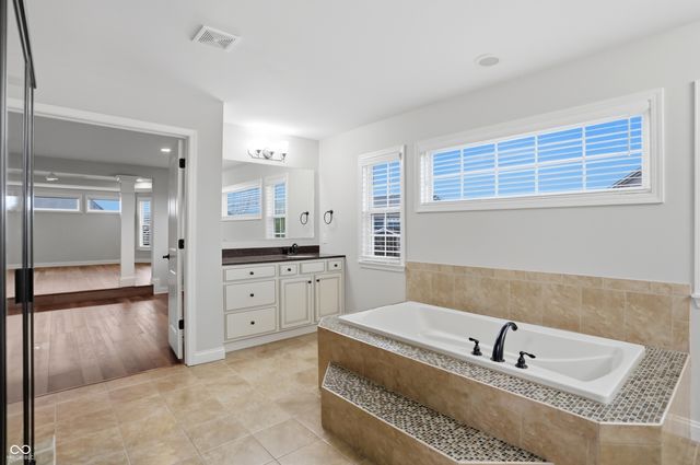 5903 Oakmont Boulevard, Bargersville, IN 46106