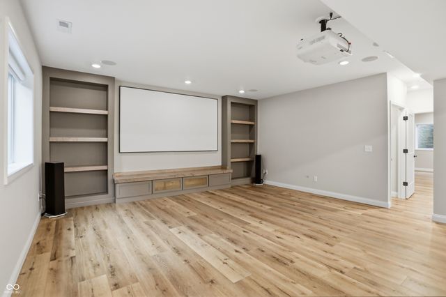 5903 Oakmont Boulevard, Bargersville, IN 46106