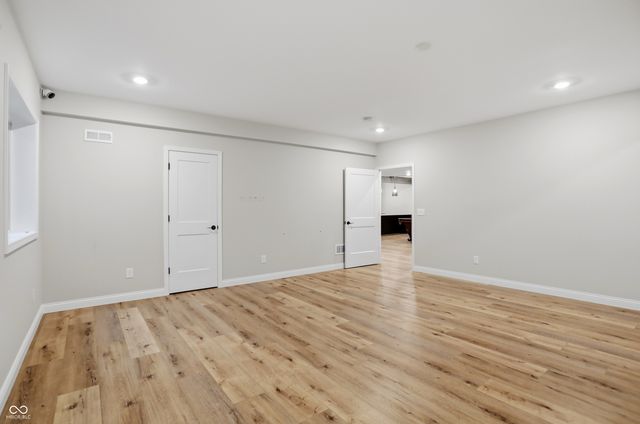 5903 Oakmont Boulevard, Bargersville, IN 46106