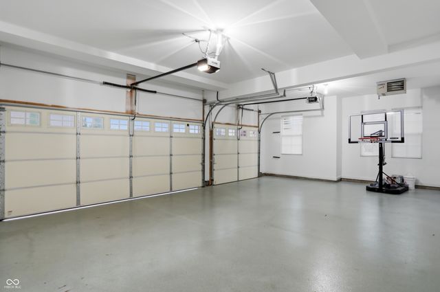 5903 Oakmont Boulevard, Bargersville, IN 46106