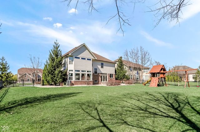 5903 Oakmont Boulevard, Bargersville, IN 46106