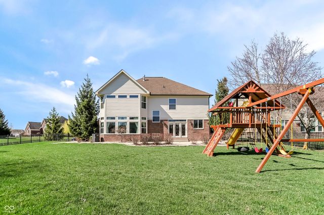 5903 Oakmont Boulevard, Bargersville, IN 46106