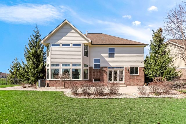 5903 Oakmont Boulevard, Bargersville, IN 46106