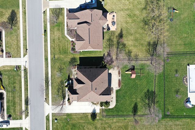 5903 Oakmont Boulevard, Bargersville, IN 46106