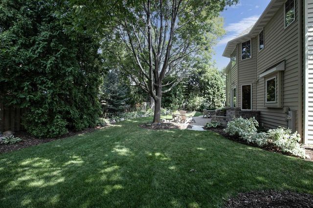 422 BOSWORTH LANE, Neenah, WI 54956