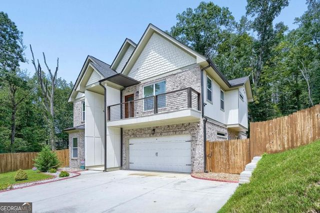 658 Rockbridge Road NW, Lilburn, GA 30047