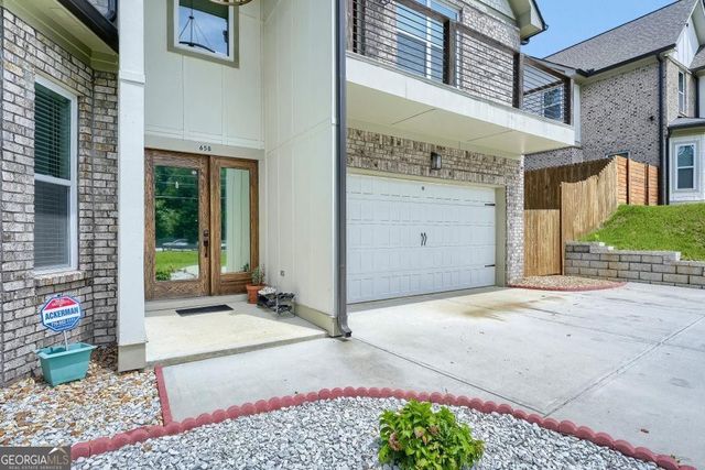 658 Rockbridge Road NW, Lilburn, GA 30047