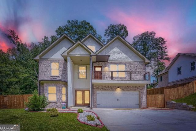 658 Rockbridge Road NW, Lilburn, GA 30047