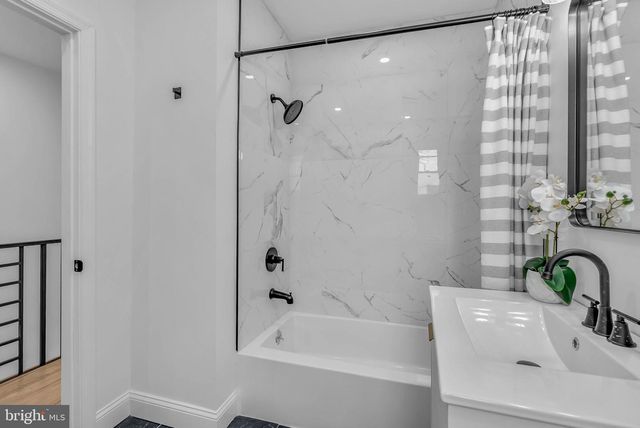 2340 MCCLELLAN ST, Philadelphia, PA 19145