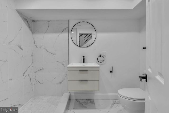 2340 MCCLELLAN ST, Philadelphia, PA 19145