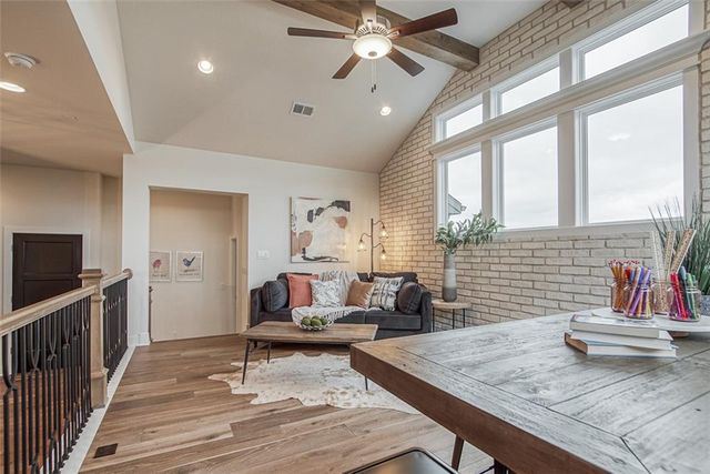 16932 Rosehill Street, Overland Park, KS 66221