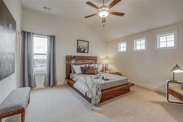 16932 Rosehill Street, Overland Park, KS 66221