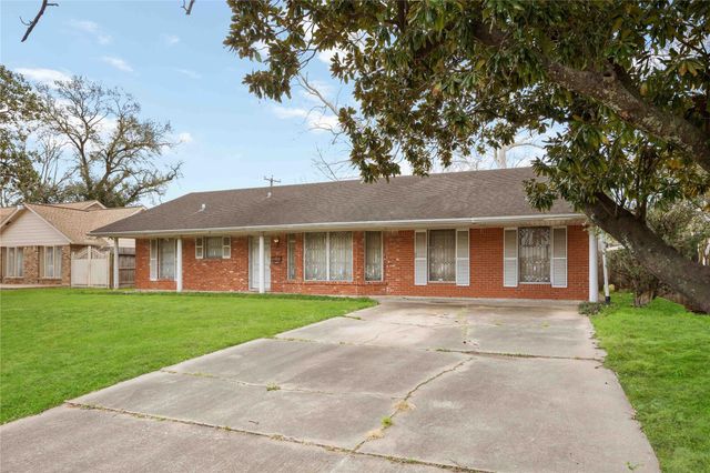 7131 Bellaire Boulevard, Houston, TX 77074
