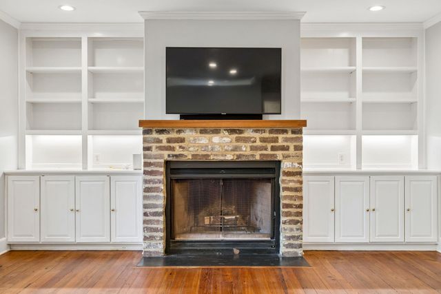 14 Lamboll Street, Charleston, SC 29401