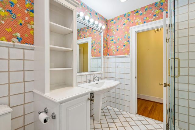 14 Lamboll Street, Charleston, SC 29401