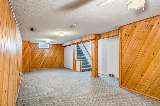 129 32nd Avenue N, Saint Cloud, MN 56303