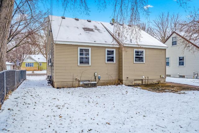 129 32nd Avenue N, Saint Cloud, MN 56303