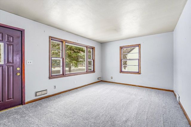 129 32nd Avenue N, Saint Cloud, MN 56303