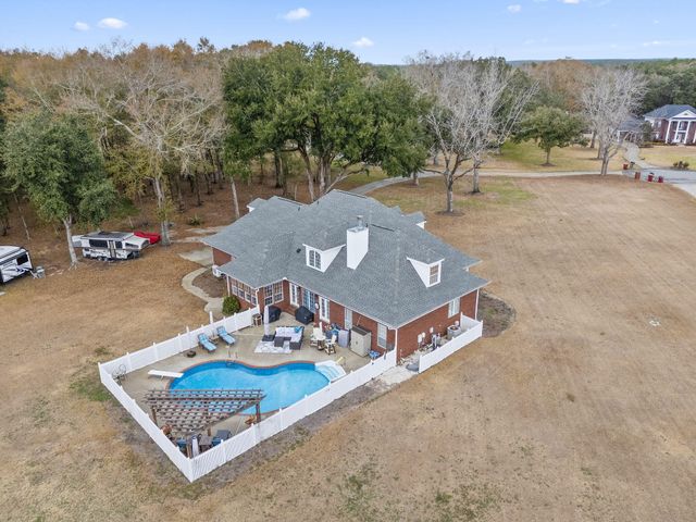 6619 Allison Way, Pace, FL 32571