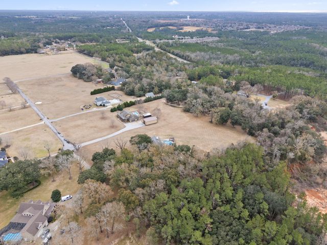 6619 Allison Way, Pace, FL 32571