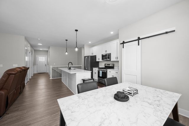 3098 Mary Leigh Drive, Bettendorf, IA 52722