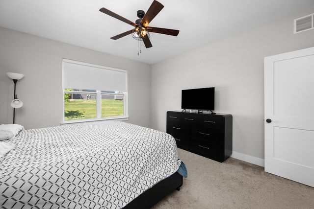3098 Mary Leigh Drive, Bettendorf, IA 52722