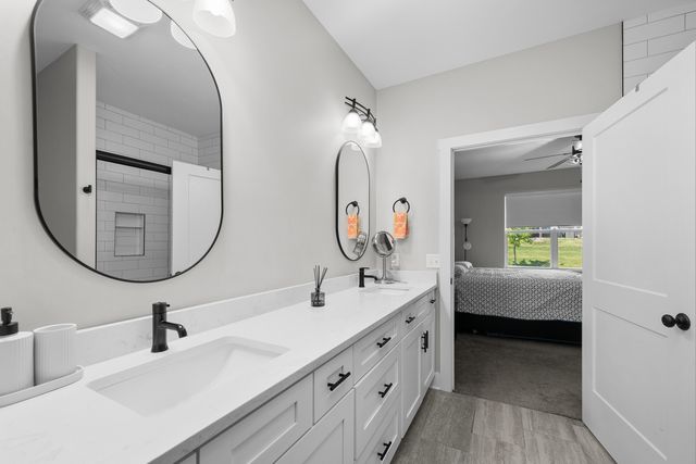 3098 Mary Leigh Drive, Bettendorf, IA 52722