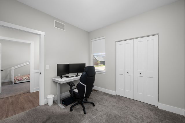 3098 Mary Leigh Drive, Bettendorf, IA 52722