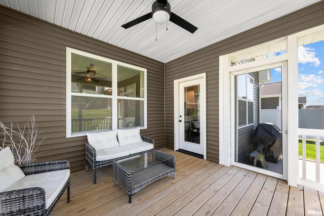 3098 Mary Leigh Drive, Bettendorf, IA 52722
