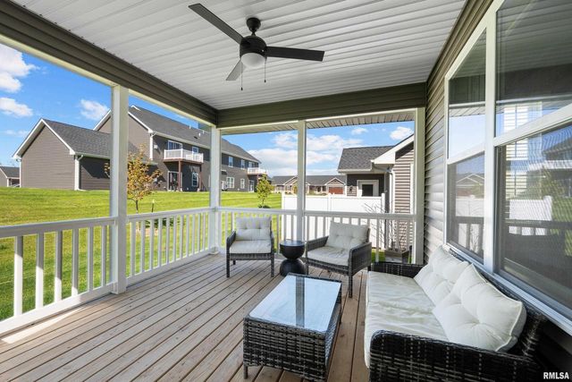 3098 Mary Leigh Drive, Bettendorf, IA 52722